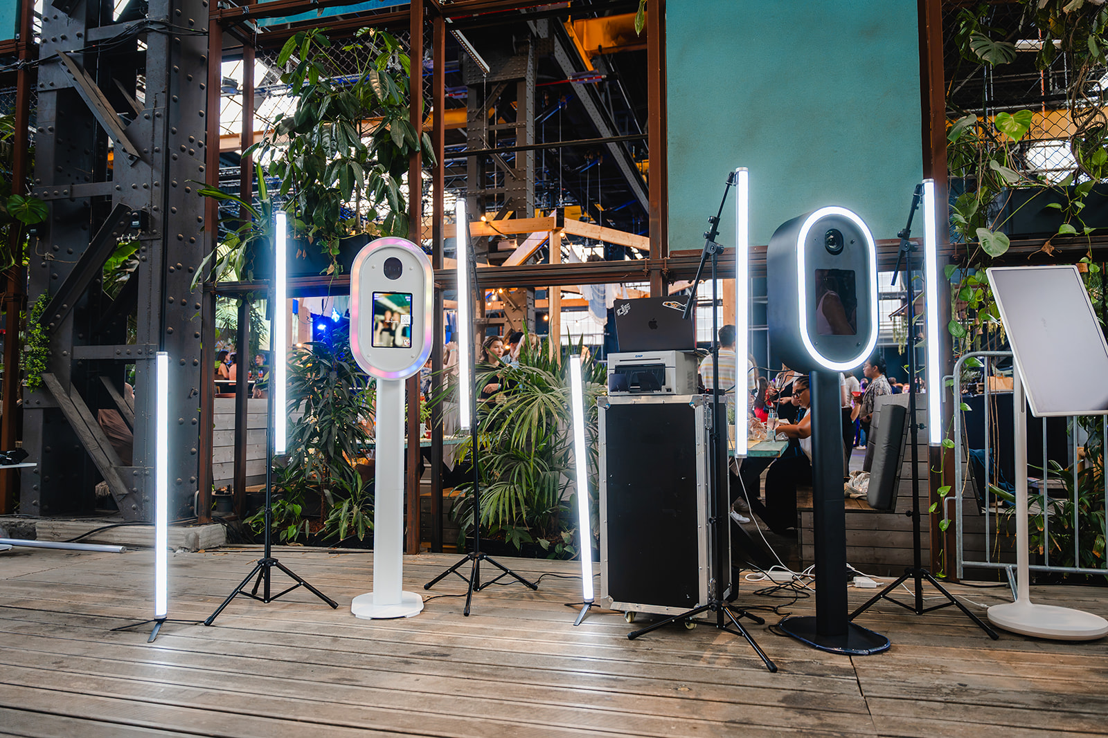 Aufbau der Foto- und Videoboxen beim WPP Media Sommerfest